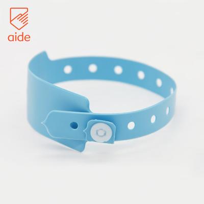 China Waterproof / China Manufacturer Custom Active Printing RFID Event PVC Vinyl Waterproof Hospital Patient ID Wristband for sale