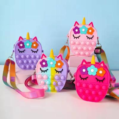 China Amazon Hot Sale Eco-friendly Material Shoulder Bag For Girls, Mini Push Pop Bubble Purse Bags Lovely Silicone Unicorn Pop Sensory Handbag for sale