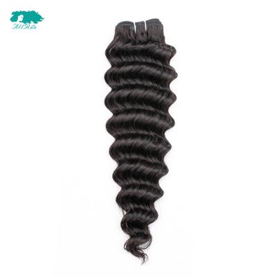 China Deep Wave 11A Hot Sell Cheap Deep Wave Hair Bundles No Tangle Soft Shedding And Smooth Color 100% Natural Brazilian Hair 10