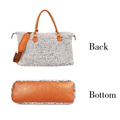 China Weekender Overnight Traveling Tote Bag Monogram Duffle Tote Bag Wholesale Custom Fashion Duffle Fleece Sherpa for sale