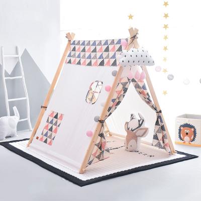 China Toy Safety Standards 2021 Indoor Outdoor Canvas And Canvas Teepee Tent Wooden Kids Pitches Children Pee Play Teepee Tent For for sale