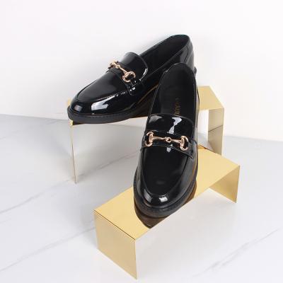 China Retail Store Eco-friendly Shoes Floor-standing Gold High End Wallet Display Props Countertops Display Racks for sale