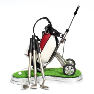 China Creative Pen Golf Gifts Wholesale Direct Sales Desktop Pen Holder Golf Pen Holder Plug Golf Pen Holder for sale