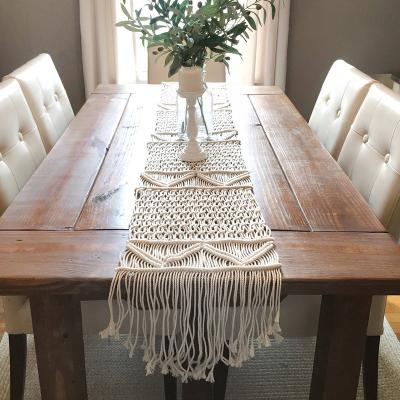 China Southwestern Handwoven Rugs Wedding Banquet Decoration Tablecloth Eco - Friendly Cotton Twine for sale