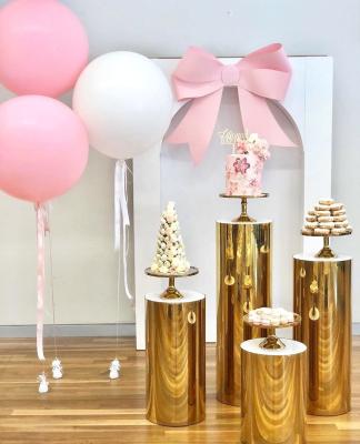 China Event Decoration LK20191127-2 Acrylic Gold Cylinder Pillars Wedding Stand For Wedding Stage Decorations for sale