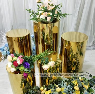 China Event Decoration BXG210511-12 Stainless Steel Golden Pillars Wedding Stand For Wedding Stage Decorations for sale