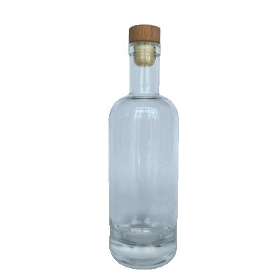 China 500ml 750ml 1000ml Food Vodka Glass Bottle Vodka for sale