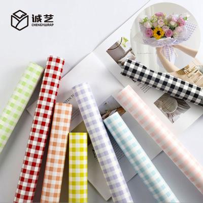 China Waterproof Most Popular Colorful Refresh Grid Printed Flowers Wrapping Paper Summer Bouquet Gift Wrapping Paper for sale