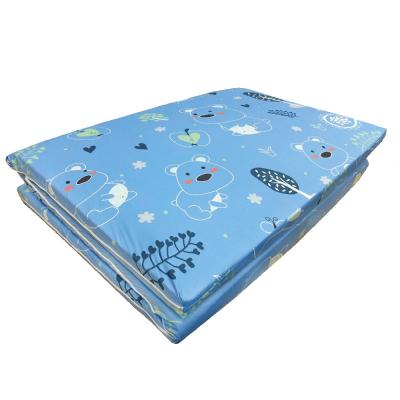 China Foldable Kids and Baby Mattress with Waterproof Cover is soft and offers 100% protection against spills and stains for sale