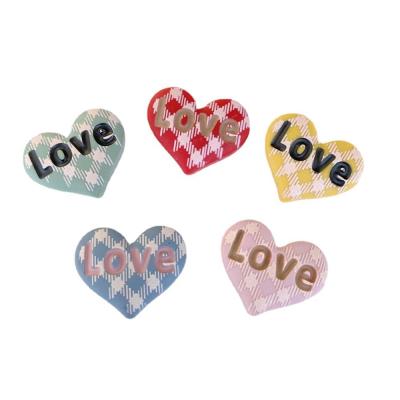 China 100Pcs Europe Plaid Love Heart Flat Back Resin Cabochons Embellishments Open DIY Phone Decoration Scrapbooking Hair Hangs Accessories for sale