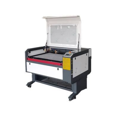 China Hot Selling Gold Metal Engraving Machine Price 6090 Small Stone Full-enclosed Silver Engraving Machine for sale