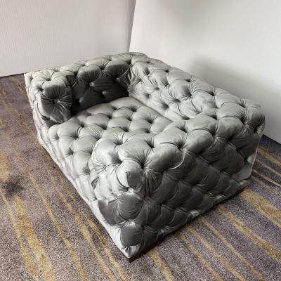 China Classic Storage Pet Couch Gray Velvet Fabric Button Adorning Gray Color Chesterfield Sofa for sale