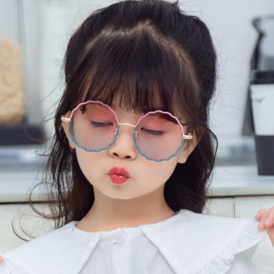 China Fashion BL125 Lucky Children Kids Sun Glasses Custom Wholesale New Round Metal Frame Sunglasses Boy Girl Kids Sunglasses for sale