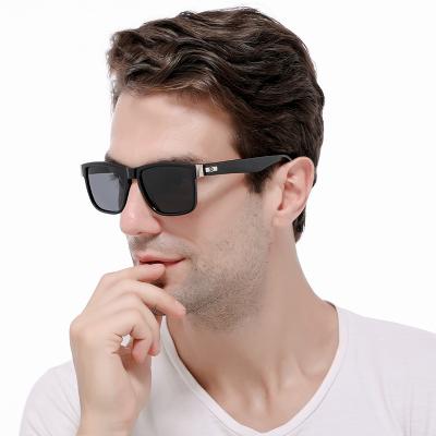 China Fashion Polarized UV400 Sunglasses Fashion Lucky Custom Shade Men Sports Polarized Square Male Sunglasses New 2021 for sale