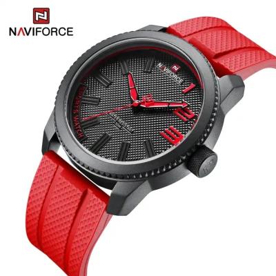 China NAVIFORCE fashion sports men's wristwatch men's brand waterproof top luxury green genuine leather watch 9202 quartz male clock for sale