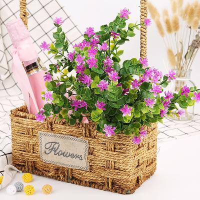 China Holiday Home Eucalyptus Vintage Plastic Bouquet Stage Decor Artificial Wedding Decorative Flowers DFW-003-A for sale