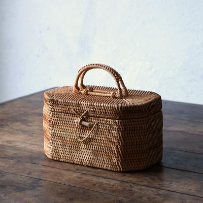 China Other vintage rattan handmade women fashion at Caja de almacenamiento de la Cruz ratan - body bag travel round wicker handbag for sale