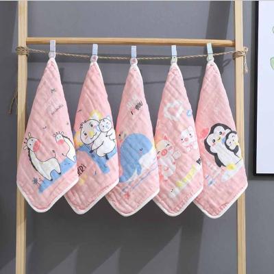 China Baby Wash Towel 5 Pack Hot Sale Export Hemming Gauze Cotton Hook Square Towel Baby Kids Face Wash Towel for sale