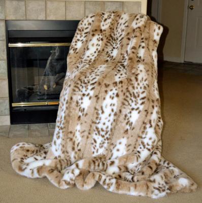 China Disposable Animal Print Lynx Blanket Snow Leopard Faux Fur Throw Blanket for sale