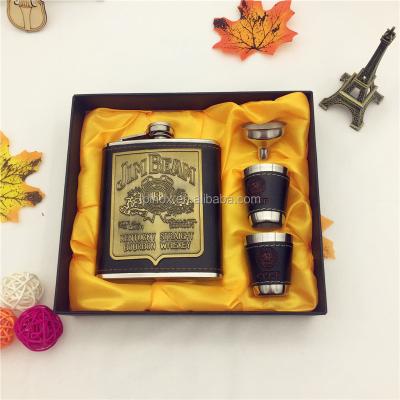 China Traditional 8oz Hip Flask Set With Gift Box And PU Brown Leather Whiskey Jug for sale