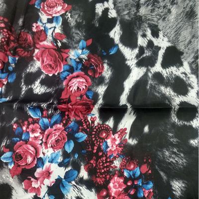 China Hot Selling Satin Shirt Printing Professional Liner Printing Coat Striping Printed Fabric for sale