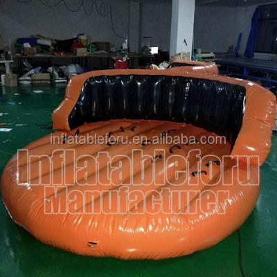 China 0.9mm pvc tarpaulin factory price towable tube for boating/towable tube 4 person/2 person towable tube for sale