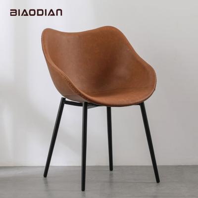 China Modern Free Sample Bigger Cup Cushion Seat Hot Sale Soft Leather Dining Chair With Metal Legs for sale