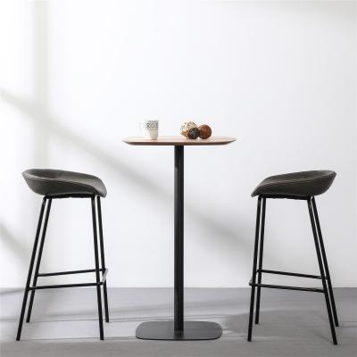 China Wholesale Hot Sale Modern High Height Home Bar Furniture Cafe Bar Simple Black Wooden Table With Metal Base for sale