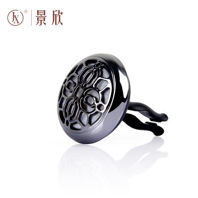 China 15-20 Design Logo Printing Liquid 15-25ML/H 38*35mmmm L4.5*H2.5 Mini Size Essential Oil Diffuser Small Car Portable Diffuser Clip New for sale