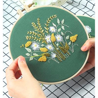 China Wholesale Custom Cross Stitch Embroidery Set Europe Flower Patterns Sewing Set with Embroidery Hoop Art Crafts Sewing Gift Handmade for sale