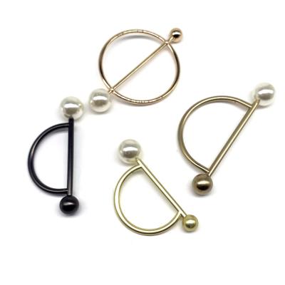 China Factory Price Gold D-Ring Belt Shape Matte Belt Buckle With Pearl For Dress for sale