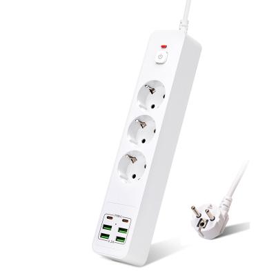 China Commercial European standard power socket with type-c overload protection switch 3 outlets factory sale USB power charging strip for sale