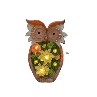 China Garden Home Special Widely Used Solar Animal Owl Lamp Decoration Design Decoration Succulent Statue for sale