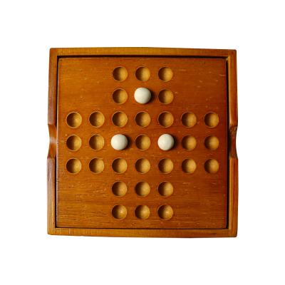 China C04121 Marble Solitaire Chess Set with Brain Teaser Wooden Solitair Fun Challenge Bead Natural Solid Wood Board for sale