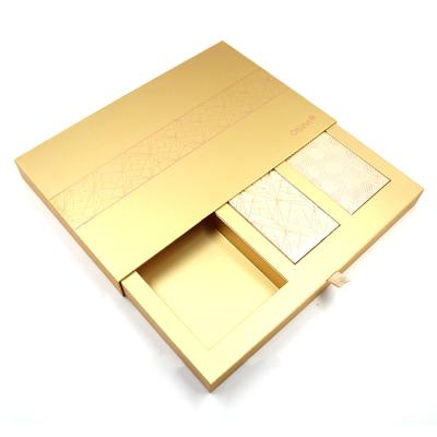 China New special luxury offset printing fashion 350gsm gold paper card box package for cosmetic items for sale