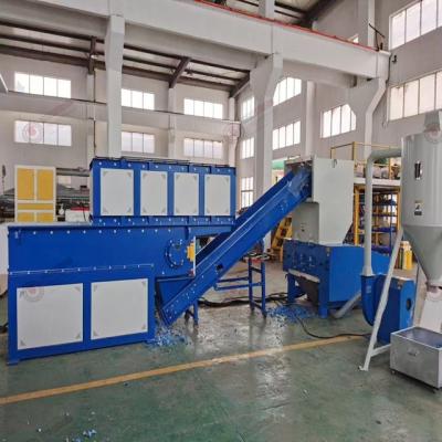 中国 Waste Recycling Plastic Single Shaft Shredder Machine For Pipes/Sheet/Profile/Lumps/barrels 販売のため