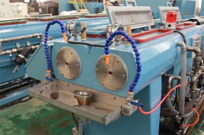 Κίνα Three Layer Co Extrusion PVC Pipe Production Line 10m/Min προς πώληση