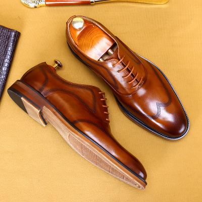 China Breathable Pointed Toe Thick Soft Sole Brown Calfhide Retro Party Office Business Slip On Leather Fashion Designer Men Casual Dress Shoes for sale