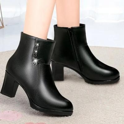 China Other Women's Chunky Wool Ankle Boots And Shear Plus Size Non-slip Women's Cotton Boots Single-inlined Bare Heels for sale