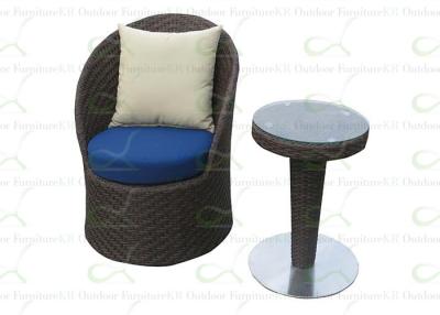 China Round Shape Alfresco Furniture Outdoor Rattan Wicker Chairs with Side Table for sale