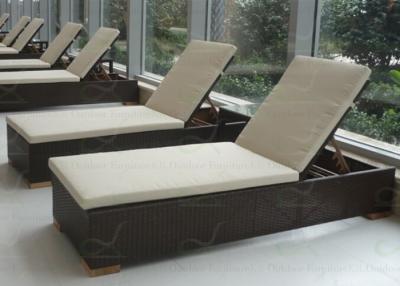 China Outdoor Chaise Lounges Resin Wicker Chaise Lounger Cushion Included for sale