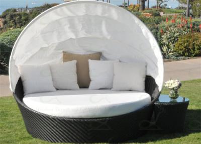 China Black Color Outdoor Wicker Sunbed Sofa Rattan Canopy Daybed with Side Table for sale