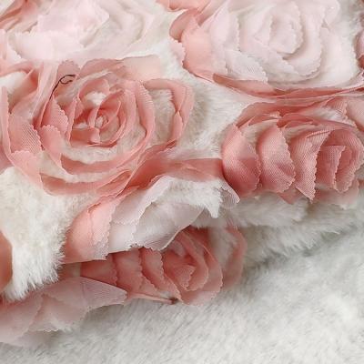 China Glamorous Pink Flower Soft Fleece Fabric 250 Gsm Large Shrink-Resistant For Sofa / Pillow / Blanket / Toys for sale