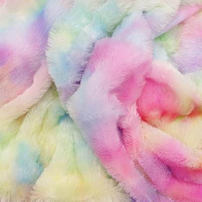 China 100% Polyester PV Shrink-Resistant Fleece Tie-Dye Rainbow Gradient Plush Toy Fashion Sofa Cushion Pillow Fabric for sale