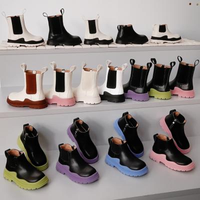 China 2021 New Arrival Autumn New Arrival Kids Winter Boots Girls Waterproof Student Trend Leather Chelsea Boots Zipper Shoes for sale