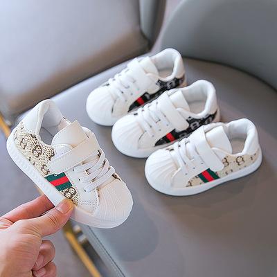 China 2021 autumn small white shoes children's sports breathable shoes spring and autumn children's shoes for sale