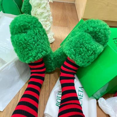 China Fashion Trend Women Platform Slides Unique Solid Plush Slippers Thick Faux Fur Female Shoes Outdoor Lady Sandals for sale