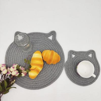 China Adorable Single Yarn Woven Decorative Durable Cat Shape Design Hanging Cotton Table Non-slip Heat Resistant Coasters Place Mats for sale