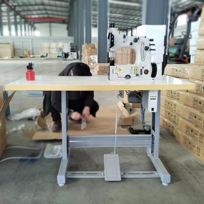 China GK68-2 Big Hook Production 1-Needle 2-Thread Industrial Sewing Machine For Making Bags Flat Sewing Machine for sale