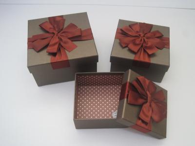 China gift box set for sale